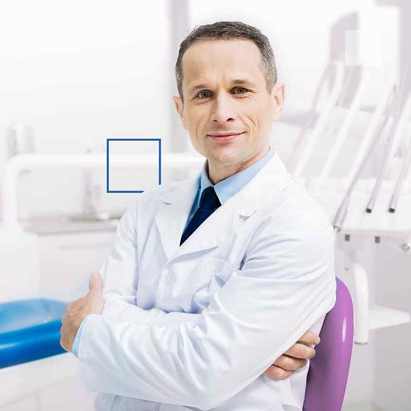 https://www.emergencydentistdaytonohio.com/wp-content/uploads/2020/01/people-03.jpg